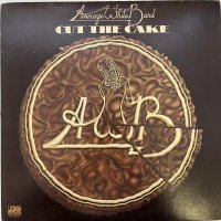AVERAGE WHITE BAND / CUT THE CAKE