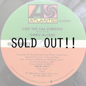 画像: GWEN McCRAE / KEEP THE FIRE BURNING