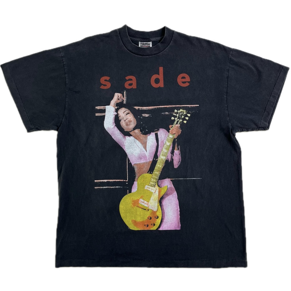 【激レア】Sade コンサートTシャツXL 2011年シャーデー当時物 楽天市場】sade tシャツの通販 【激レア】Sade コンサートTシャツXL 2011年